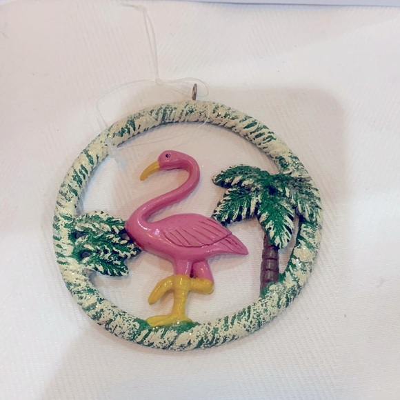 Palm Tree Pink Flamingo Ornament Decoration - Picture 1 of 3